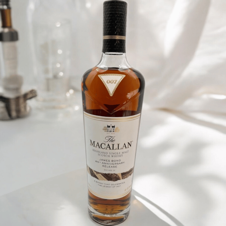 Macallan James Bond 60th Anniversary Decade 4 - 43,7 % Vol. 0,7 L