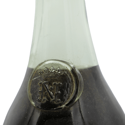 Napoleon Cognac Grande Imperial Réserve - 200 Jahre alt - Nahaufnahme Flaschenhals Siegel